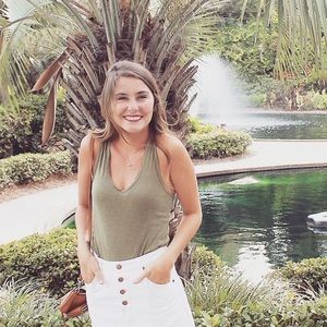 Meet your Posher, Sarah